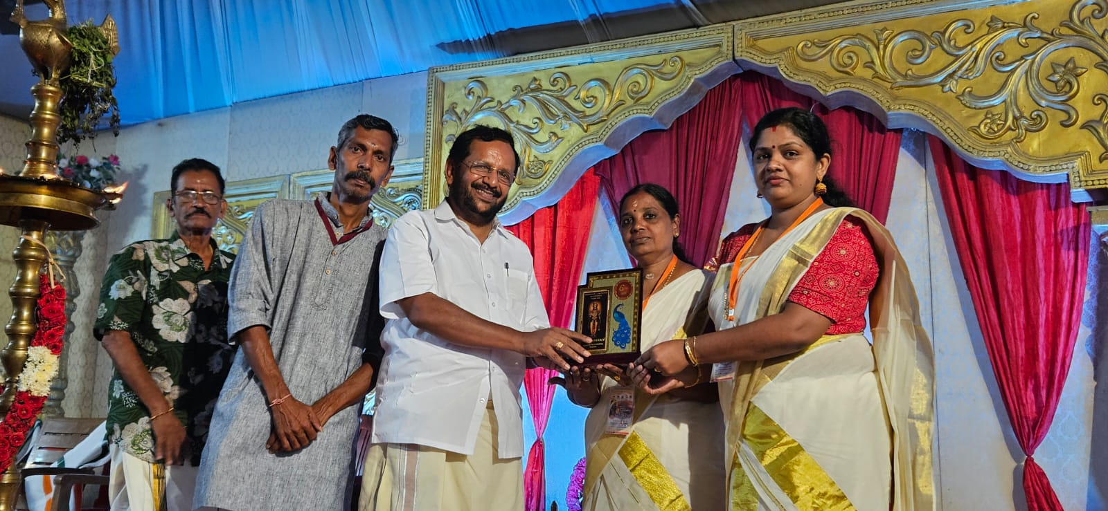  ആറാമത് പാണ്ഡവീയ മഹാവിഷ്ണു സത്രത്തോടനുബന്ധിച്ച്‌ അവലോകന യോഗം 